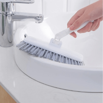 laver lavabo avec balai brosse pour sol