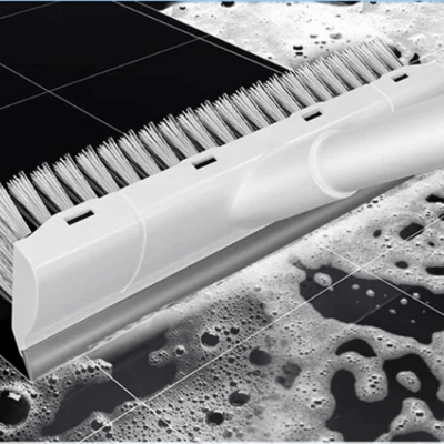 nettoyage-et-racle-carrelage-sol-balai-brosse-telescopique