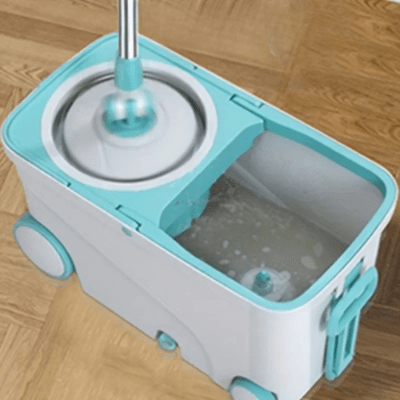 seau et serpillère essore rapidement eau