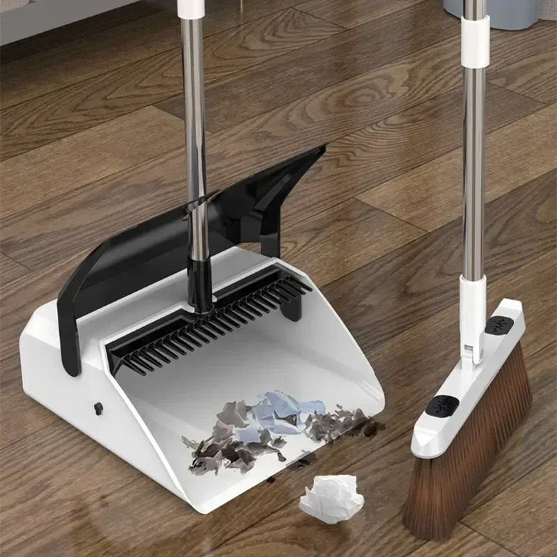 Pelle balai long manche Ergonomique noir