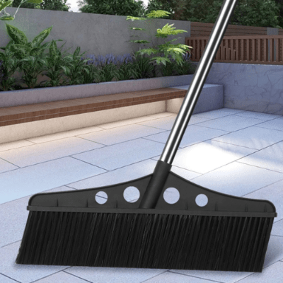 nettoyer terrasse sol carreaux balai exterieur noir