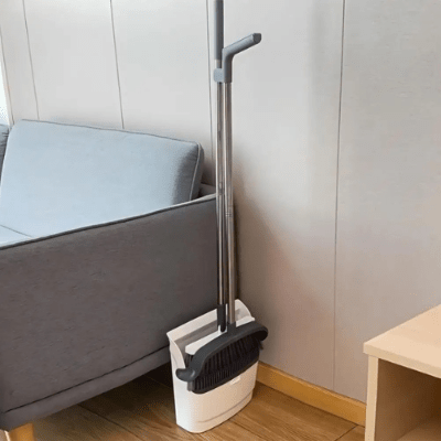 ranger balayette pelle-long manche facilement coin