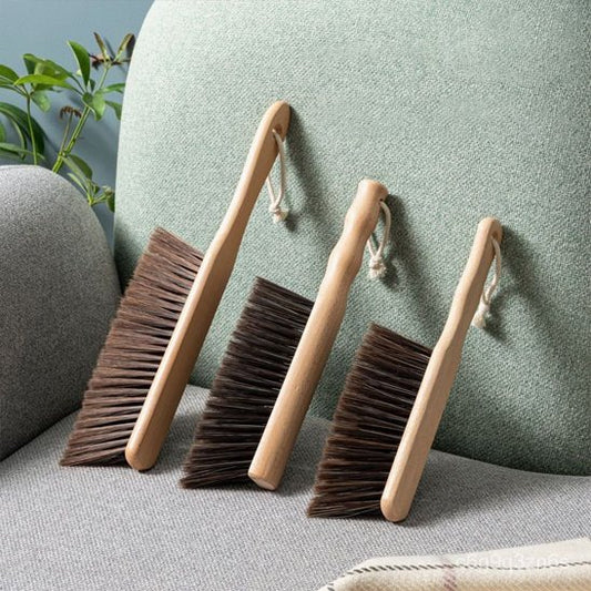 Balayettes manche en bois