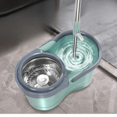 nettoie serpillière et seau facilement