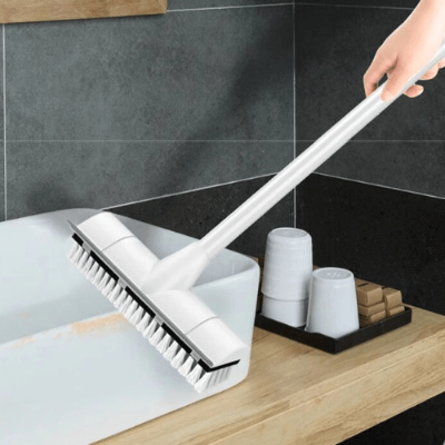 nettoyage-lavabo-avec-balai-brosse-telescopique