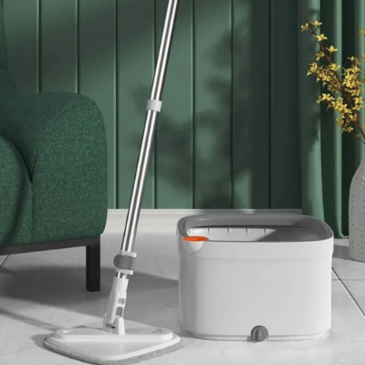 nettoyer carrelage balai à laver le sol