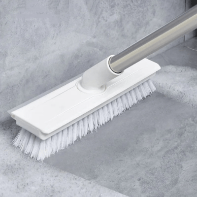 nettoyer sol sale brosse pour carrelage